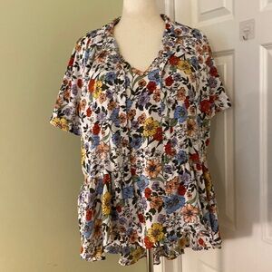 Ophelia Roe 2-piece polyester floral print on white coordinating blouse set